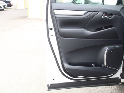 2019 Toyota ALPHARD — миниатюра 32