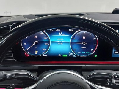 MERCEDES-BENZ GLS - 8