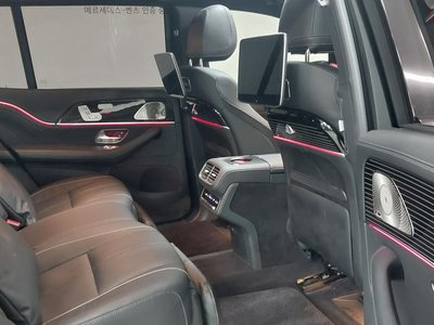 MERCEDES-BENZ GLS - 10