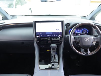 2025 Toyota ALPHARD 照片 8