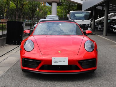 PORSCHE 911 - 4