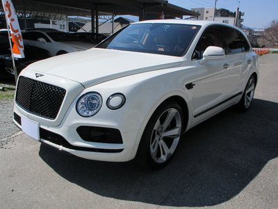 BENTLEY BENTAYGA - 3