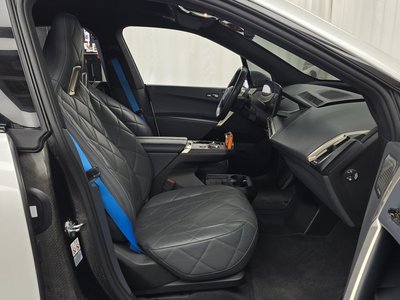 2023 BMW IX — миниатюра 11