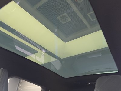 2023 BMW IX — миниатюра 18