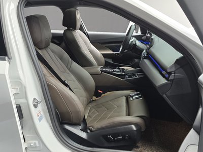 2024 BMW 5 SERIES 缩略图 16