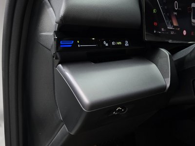 2024 BMW 5 SERIES 缩略图 31