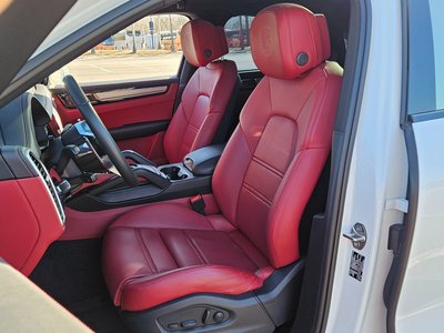 PORSCHE CAYENNE - 10