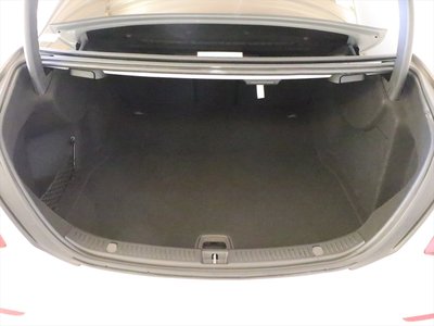 MERCEDES-BENZ E-CLASS - 10