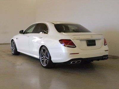 MERCEDES-BENZ E-CLASS - 4