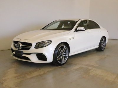 MERCEDES-BENZ E-CLASS - 1