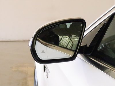 MERCEDES-BENZ E-CLASS - 6