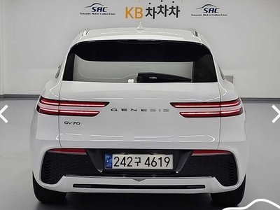 2021 GENESIS GV70 照片 2