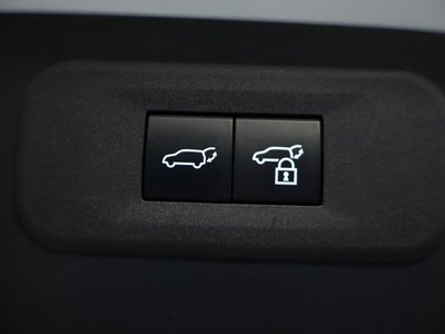 صورة مصغرة 17 لـ 2023 Lexus NX