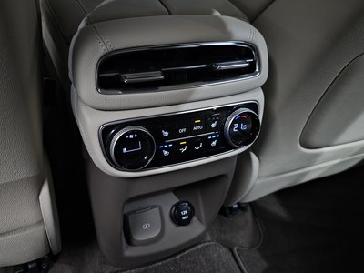 صورة مصغرة 25 لـ 2022 Genesis GV80