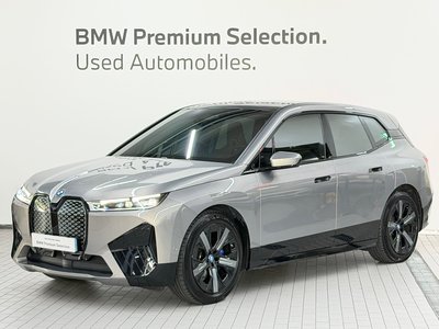 BMW IX - 1