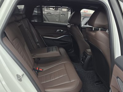 2025 BMW 3 SERIES 缩略图 17