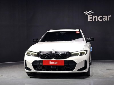 2025 BMW 3 SERIES 照片 2