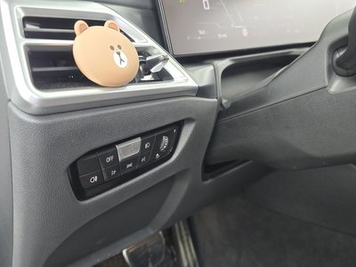 2025 BMW 3 SERIES 缩略图 28