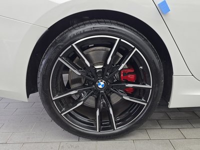 2025 BMW 3 SERIES 照片 6
