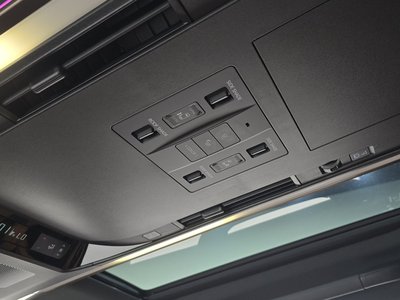 2025 Toyota ALPHARD — миниатюра 35