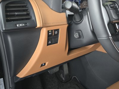 2025 Toyota ALPHARD — миниатюра 28