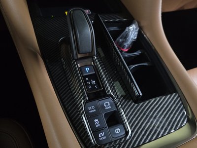 2025 Toyota ALPHARD — миниатюра 12