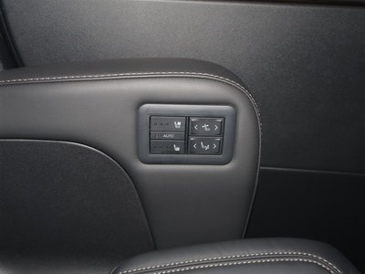 صورة مصغرة 12 لـ 2023 Toyota ALPHARD