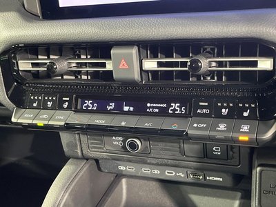صورة مصغرة 33 لـ 2024 Toyota LAND CRUISER 250