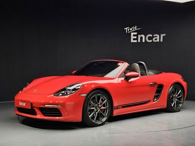 PORSCHE 718 BOXSTER