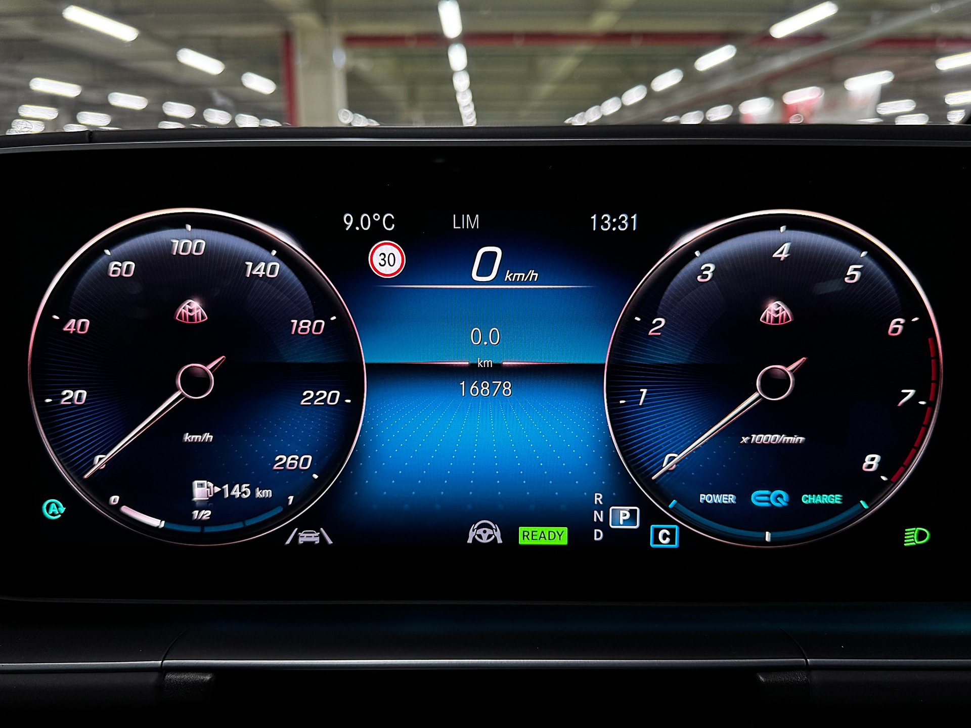 MERCEDES-BENZ GLS - View 1