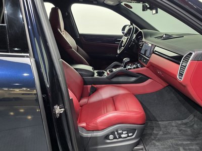 2019 Porsche CAYENNE thumbnail 11
