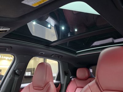 2019 Porsche CAYENNE thumbnail 18