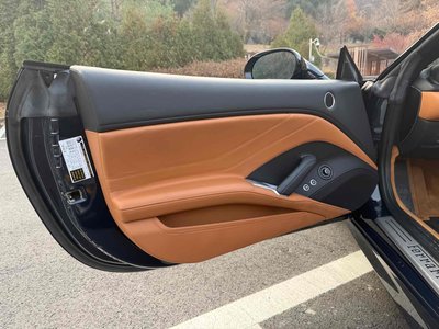 FERRARI CALIFORNIA - 10