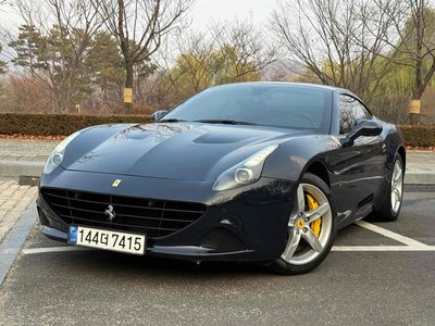 FERRARI CALIFORNIA
