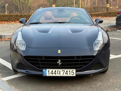 FERRARI CALIFORNIA - 6