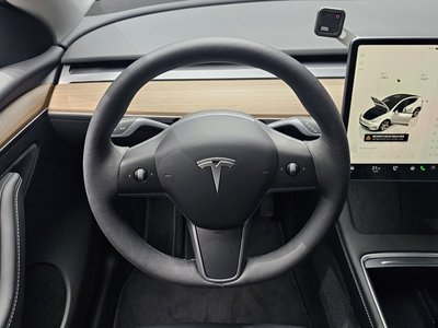 2022 Tesla MODEL Y — миниатюра 19
