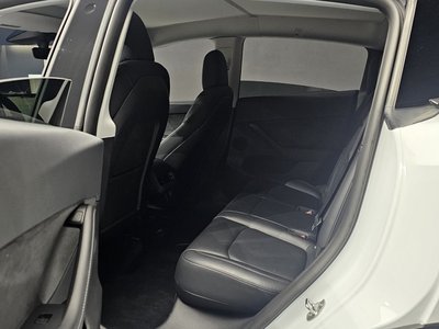 2022 Tesla MODEL Y — миниатюра 16