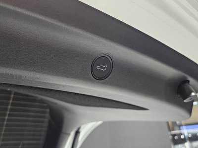 2022 Tesla MODEL Y — миниатюра 26