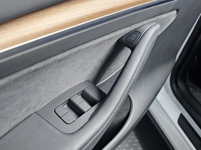 2022 Tesla MODEL Y — миниатюра 30
