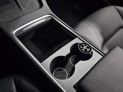 2022 Tesla MODEL Y — миниатюра 36