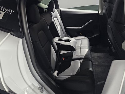 2022 Tesla MODEL Y — миниатюра 17