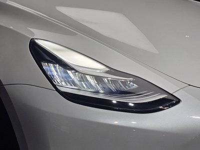 صورة 9 لـ 2022 Tesla MODEL Y