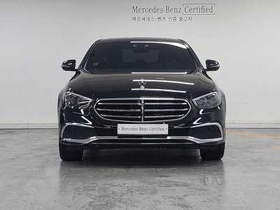 MERCEDES-BENZ E-CLASS - 2