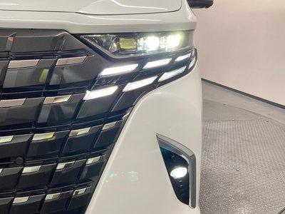 TOYOTA ALPHARD - 10