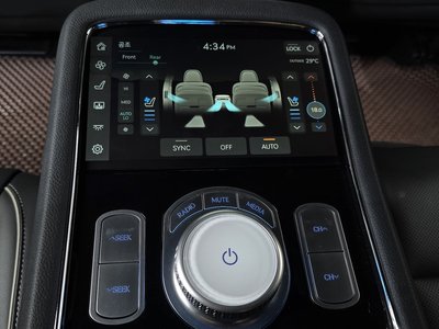 صورة مصغرة 31 لـ 2023 Genesis G90 (RS4)