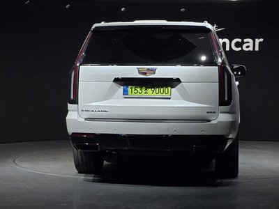 CADILLAC ESCALADE - 4