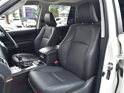 صورة مصغرة 46 لـ 2021 Toyota LAND CRUISER PRADO