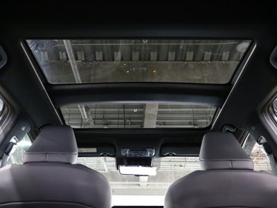 TOYOTA CROWN SPORT - 2