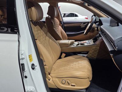 GENESIS GV80 - 10