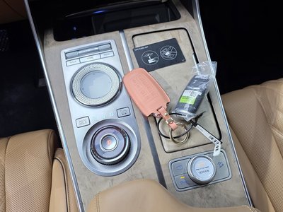 GENESIS GV80 - 9